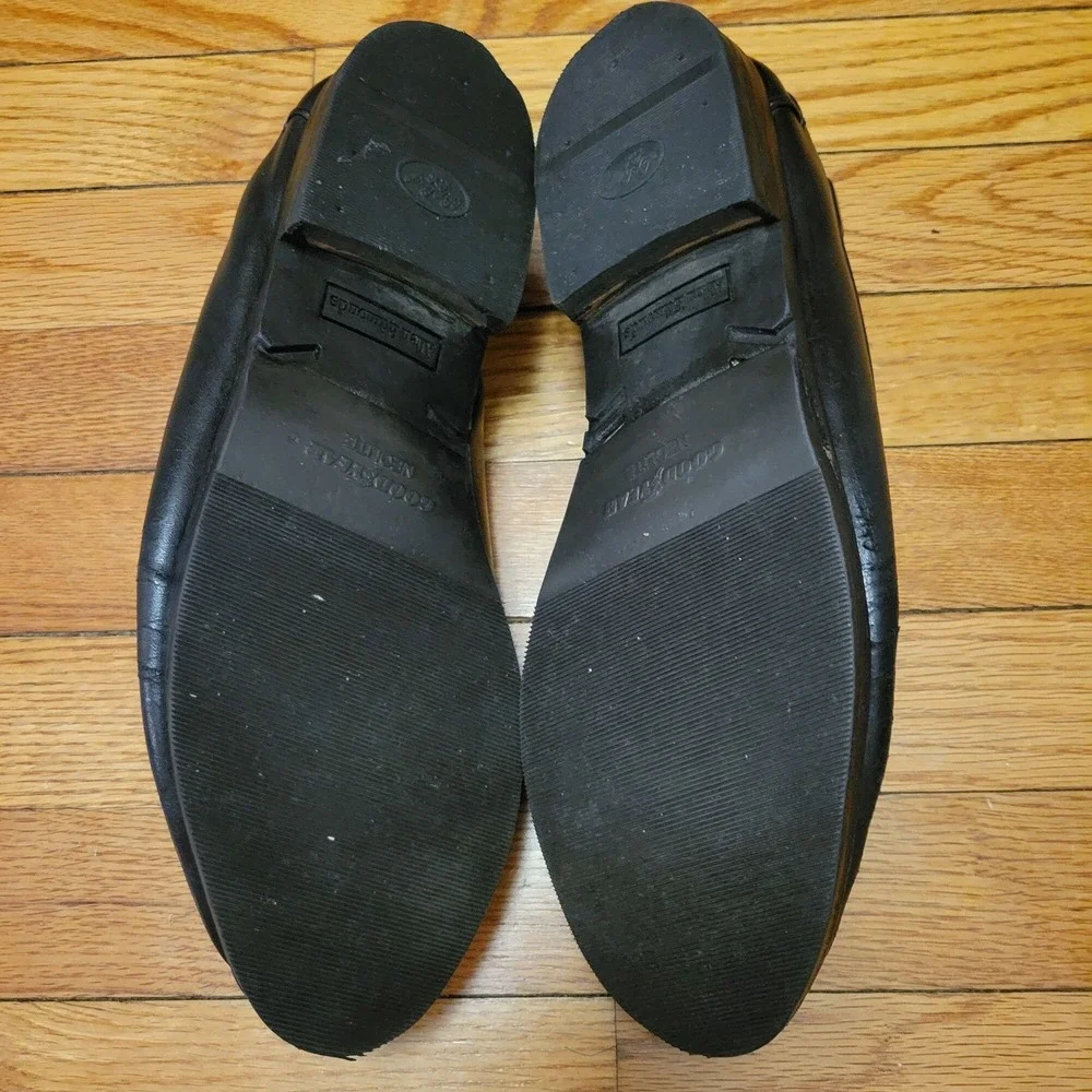 Allen Edmonds 10 Black Leather Loafers Dress Shoes Business Tassel Kiltie